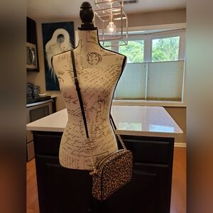 Michael Kors Jet Set Leopard Crossbody